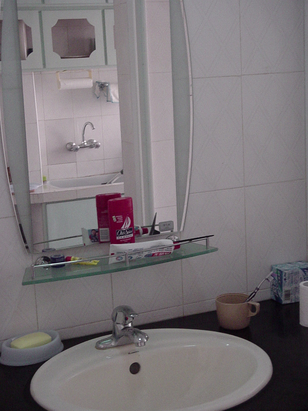 Apt_2005-009