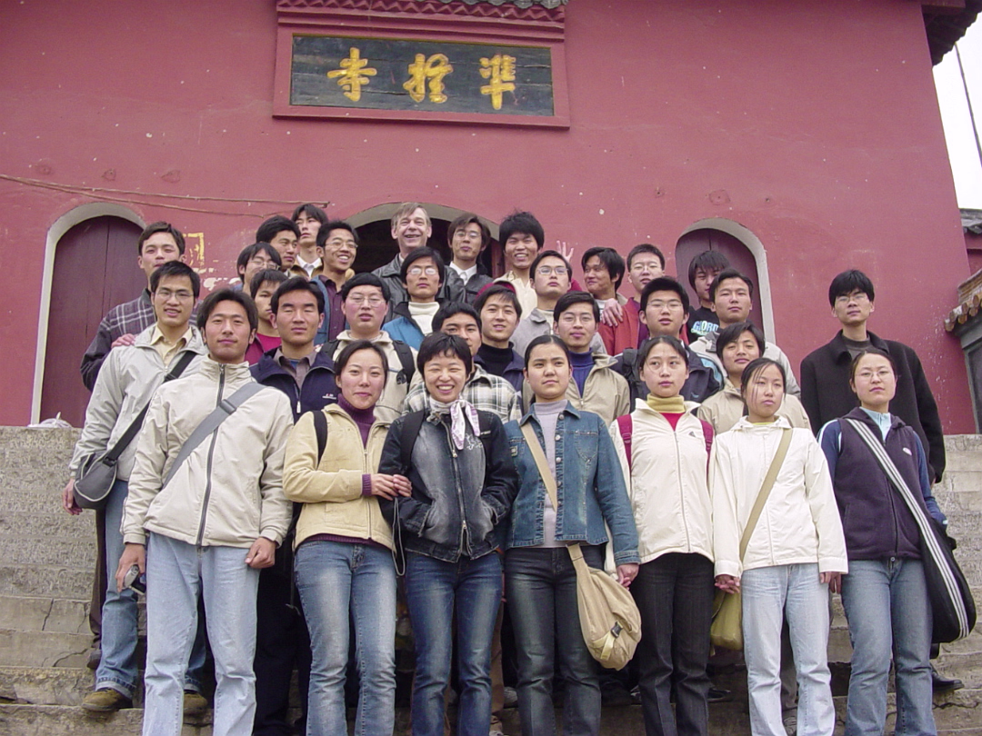 Temple_Mar_2004-001
