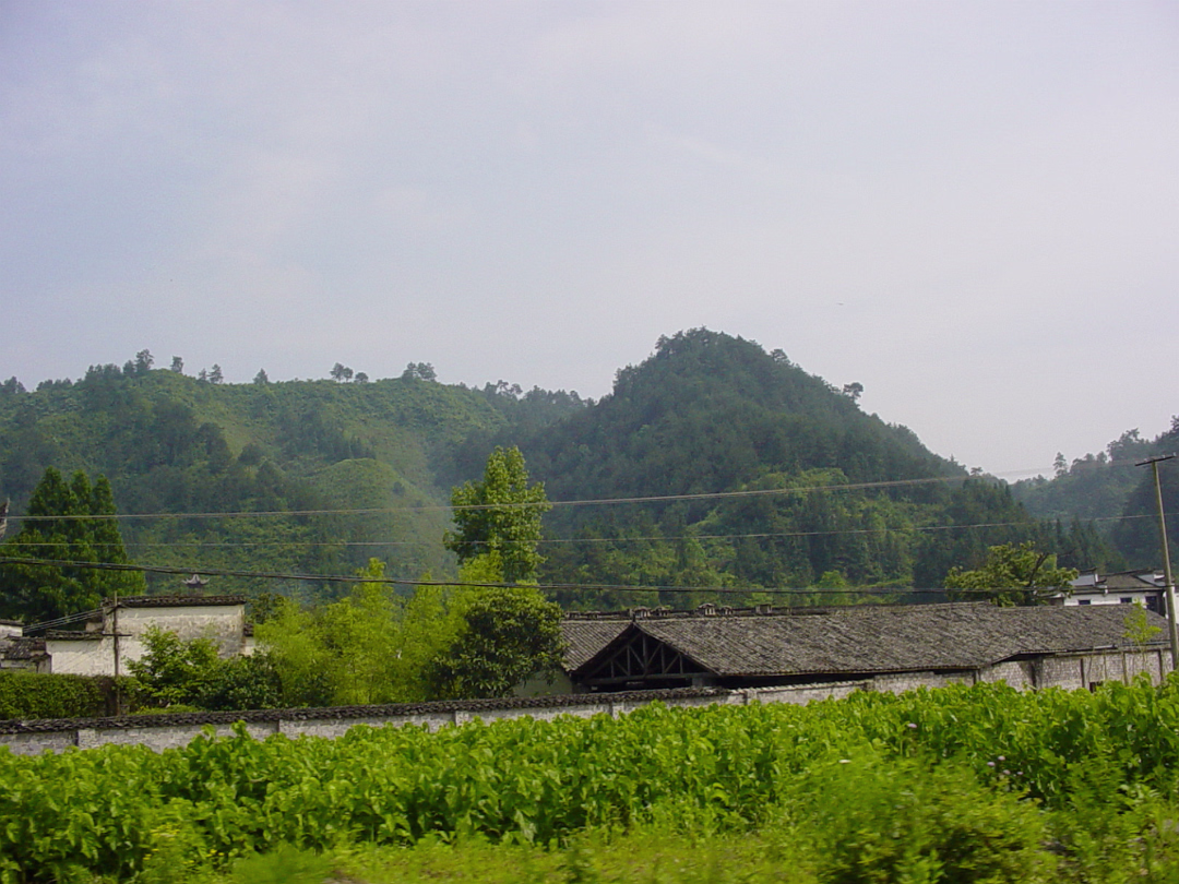 Yellow-Mountain-03