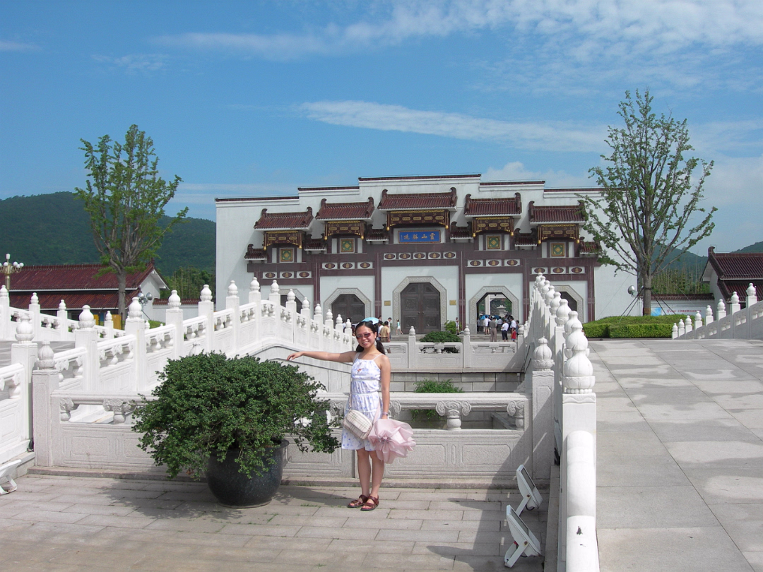 Ling-Shan-03