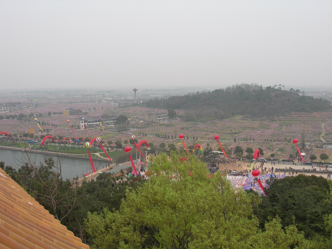 Peach-Festival-04