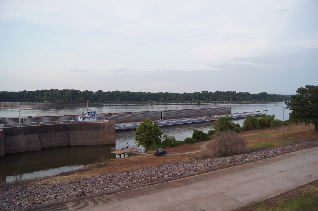 Big_Dam_Bridge-003