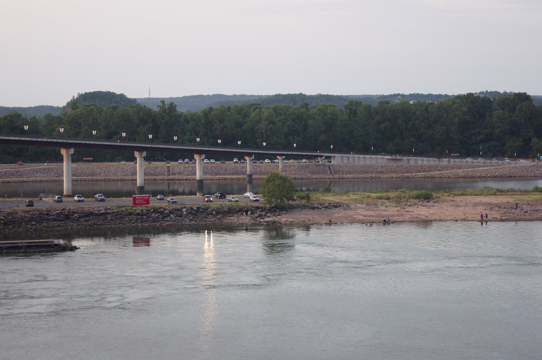 Big_Dam_Bridge-017