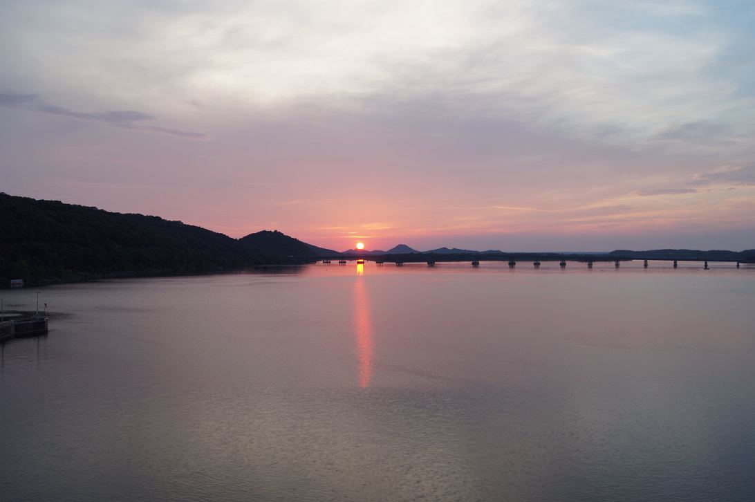 Big_Dam_Bridge-019