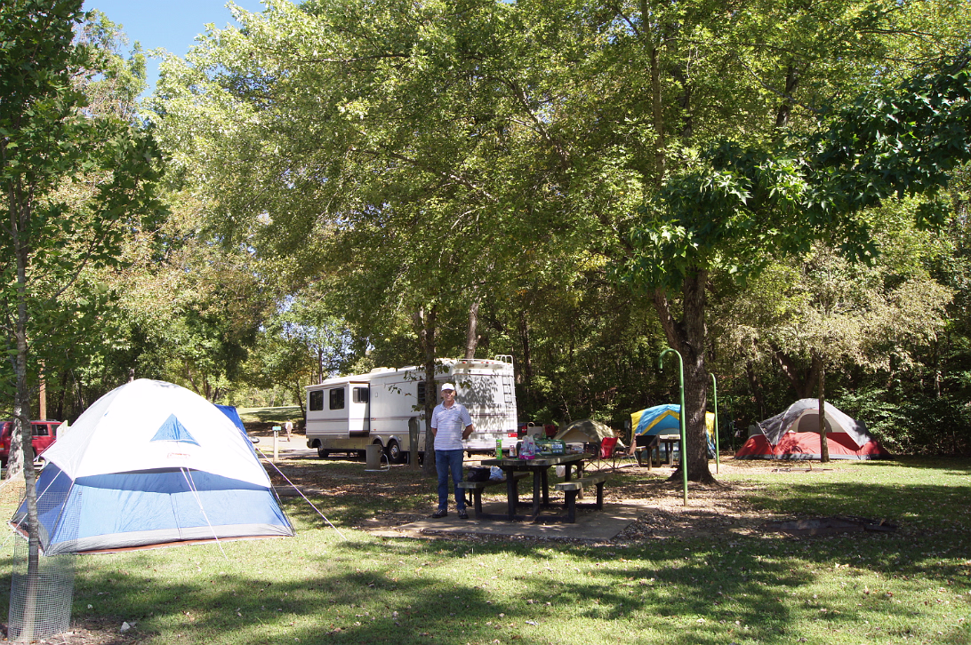Bull_Shoals_Camping-001