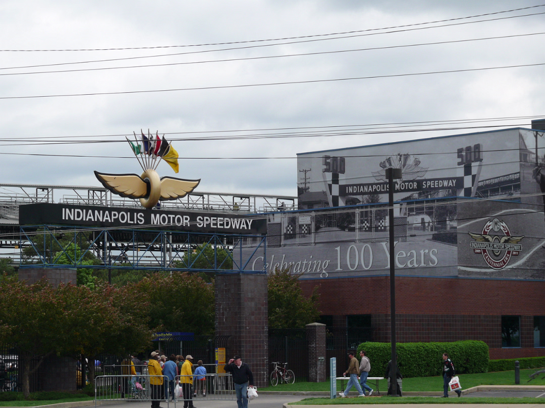 Indy_Pole_Day_2009-001