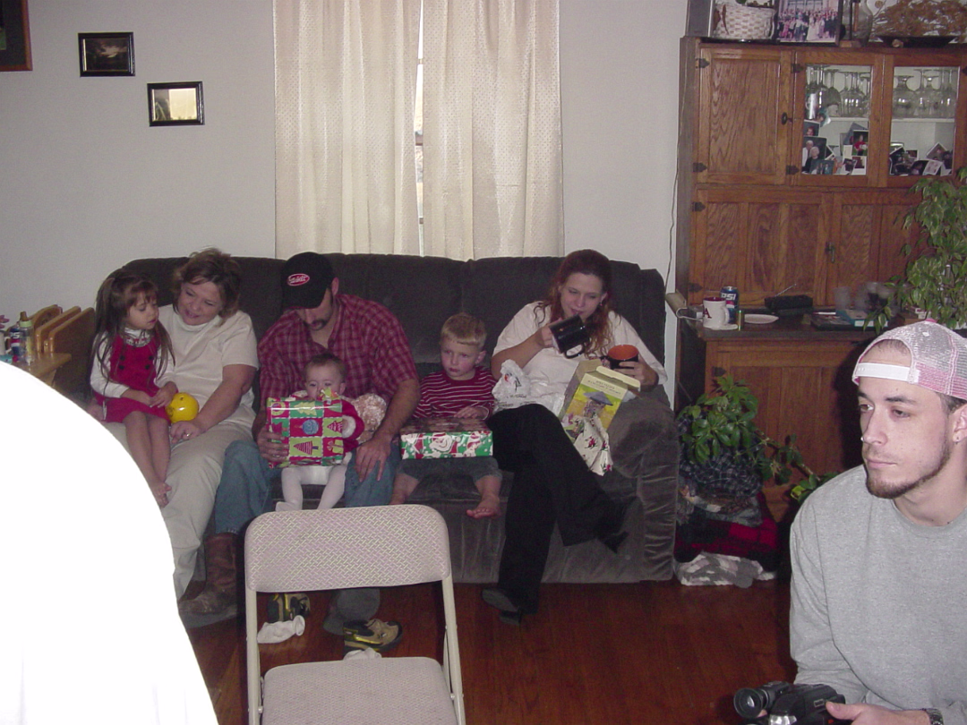 Christmas_2003-008