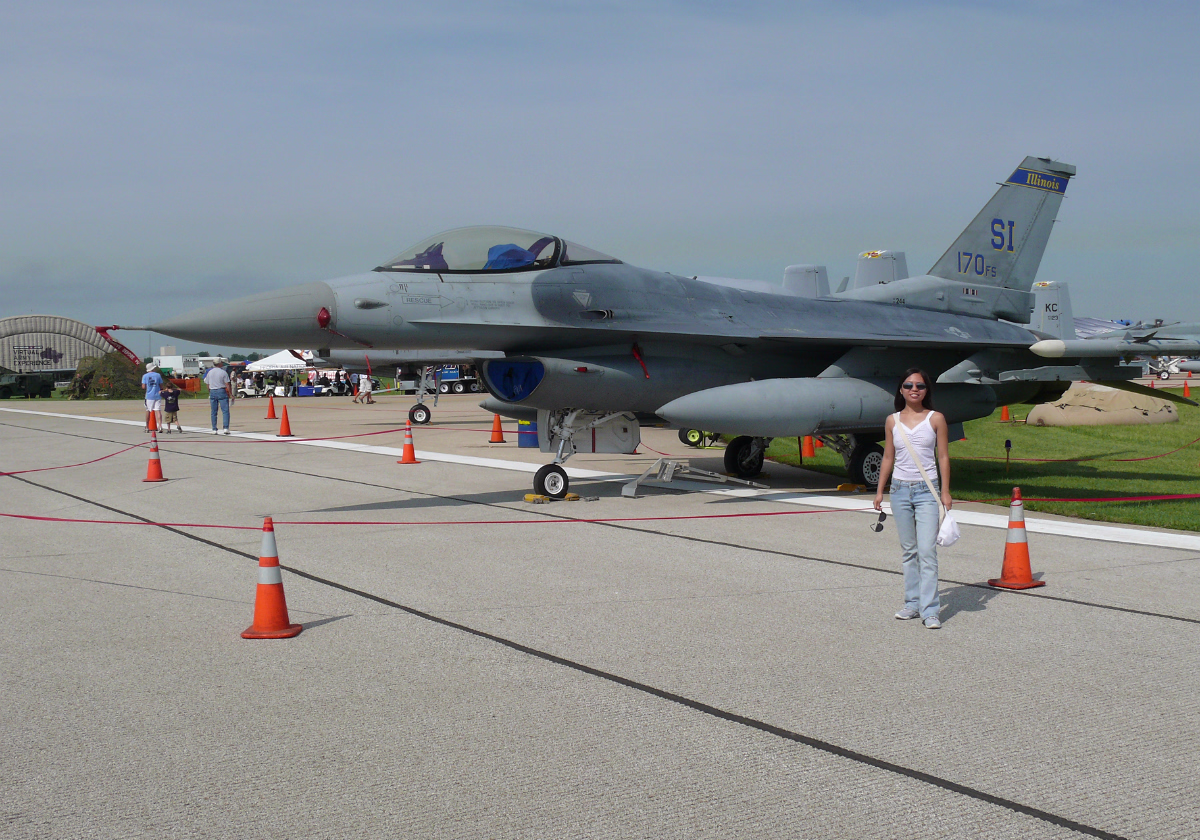 2007 Prairie Air Show 2007 Prairie Air Show We went to the 2007 Prairie Air Show and had an excellent time. Hanhan even flew in a plane!