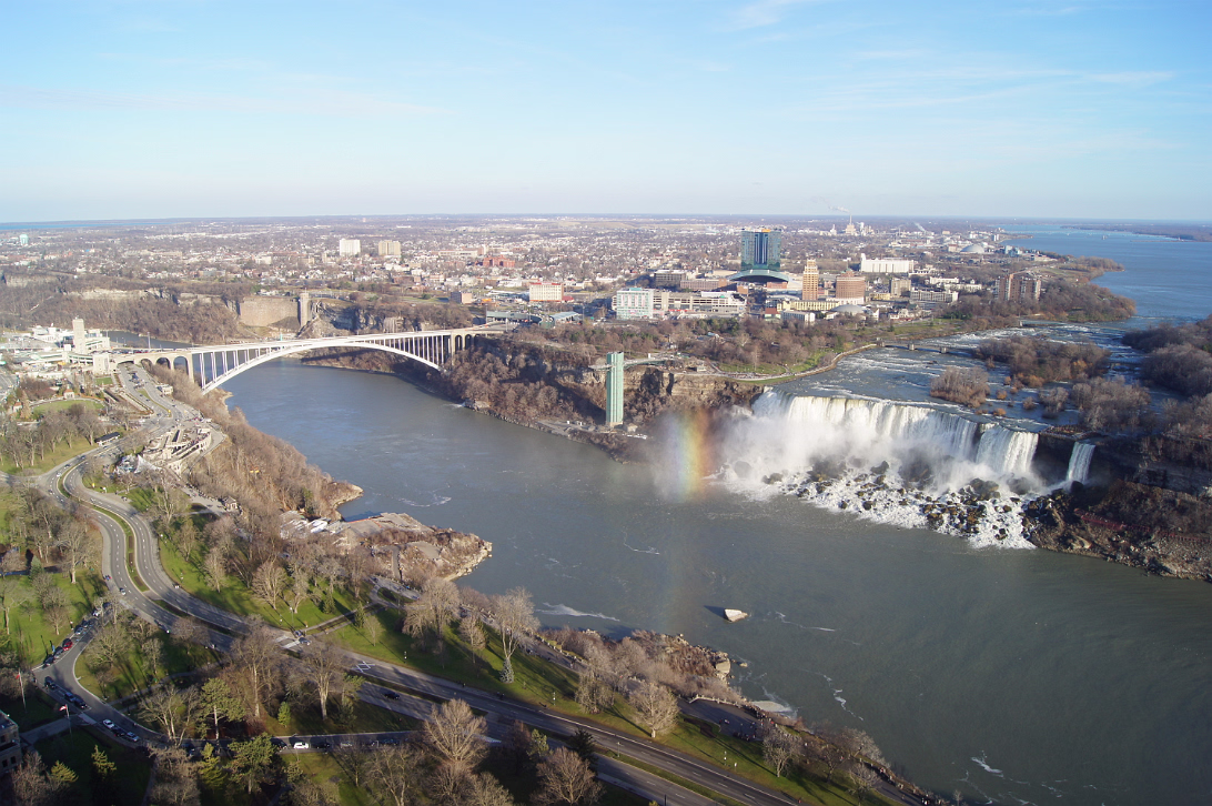 Niagara_Falls_2014-004