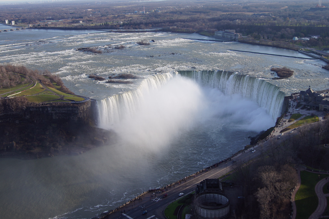 Niagara_Falls_2014-009