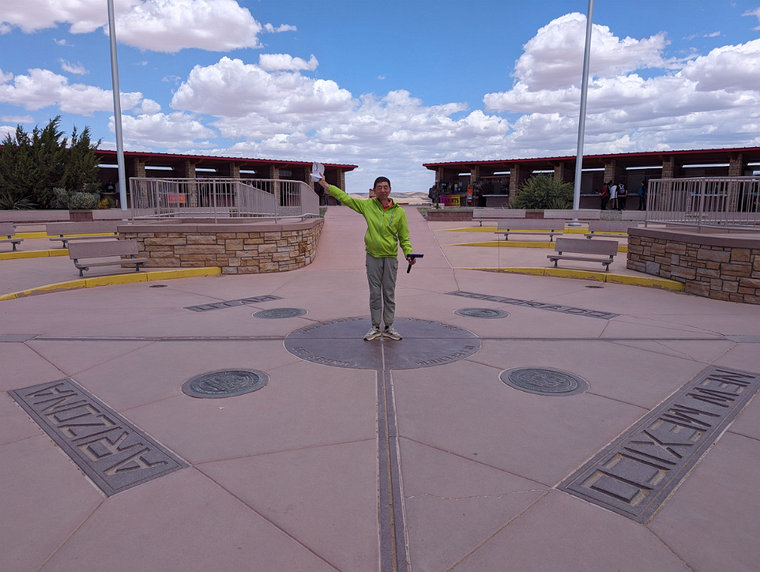 Four_Corners-002